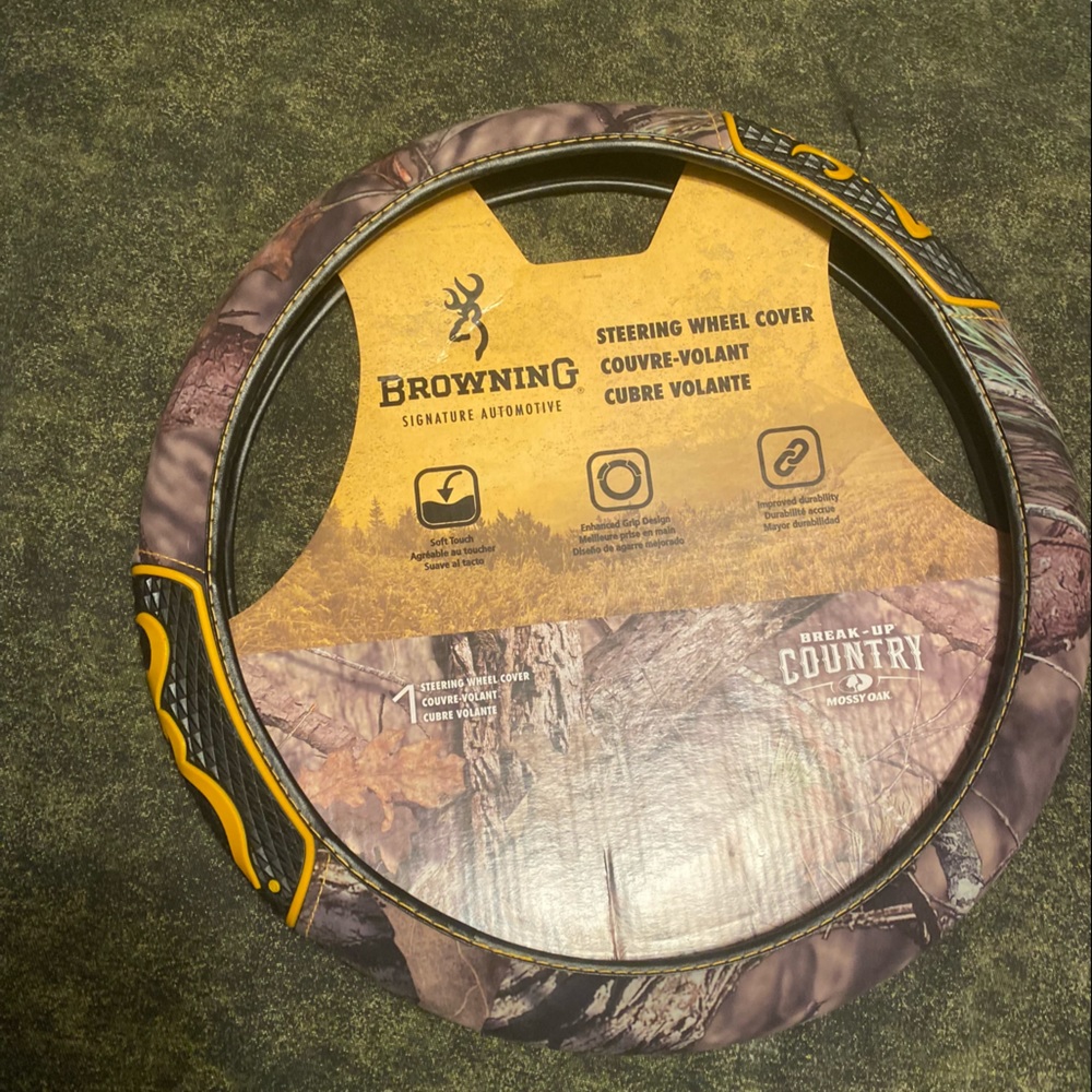 Browning steering wheel cover